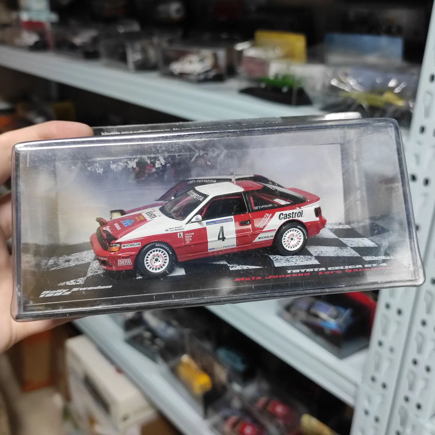 modello-di-auto-in-lega-pressofuso-ixo-scala-1-43-toyota-celica-gt4-rally-1992