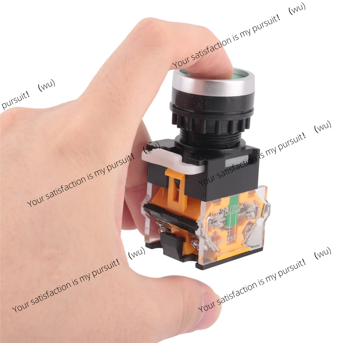 LA38-11/203 Push Bu…