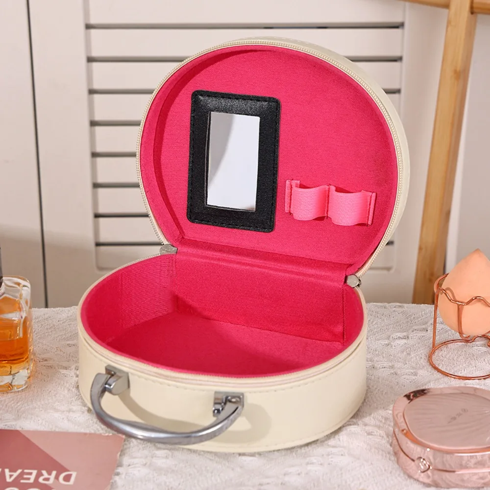 

Semicircular Women's Cosmetic Bag with Mirror Large Capacity Capybara Cosmetic Pouch Cosmetic Container with Handle