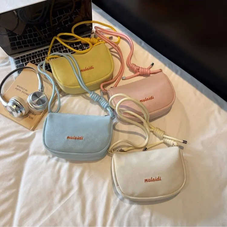 

2025 Women's Fashionable Mini Dumpling Crossbody Bag Candy Colors Smartphone Purse Urban Street Style Must-Have