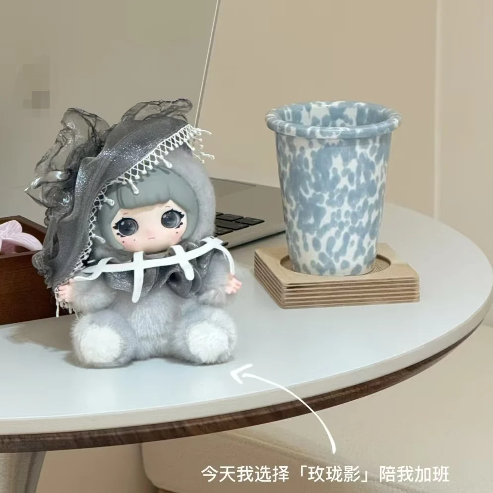 

Новая оригинальная таинственная коробка ZIYULI Hug Cloud Dream Series: модный, милый настольный декор, подвеска для сумки, брелок, кавайная модель, подарок