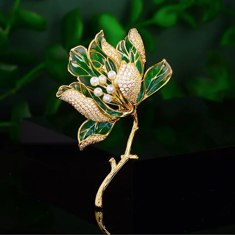 Ethnic Style Wood Furong Flower Brooch High Grade Temperament Atmosphere Enamel Floral Brooches Pin for Woman Clothing Accessori