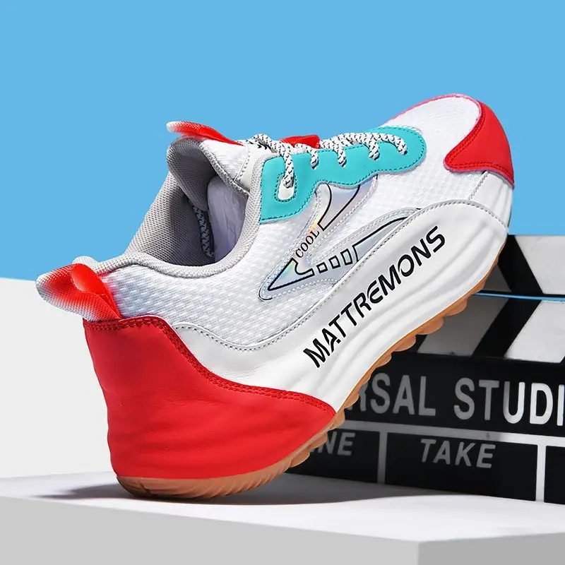 2025 Hot Selling Golf Shoes Designer Model Breathable Walking Shoes Mens Womens Anti-slip Sneakers Golf Training Shoes Couples