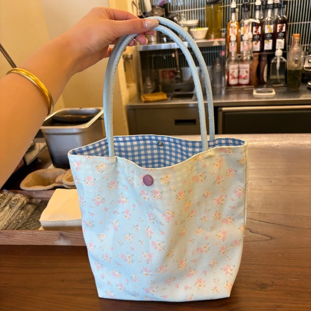 Dual-Sided Print Tote Bag Floral Floral Check Print Handbag Bucket-Shaped Tote Bag Dual-Sided Nylon Shoulder Tote Bag For Daily