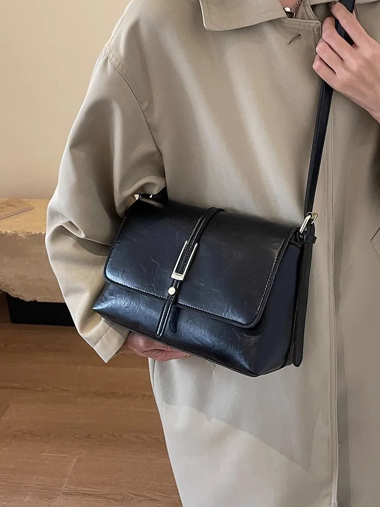 

MKDA Genuine Leather Crossbody Bag Women's Stylish Square Bag Versatile Single Shoulder Slant Bag Korean Style Soft Handle