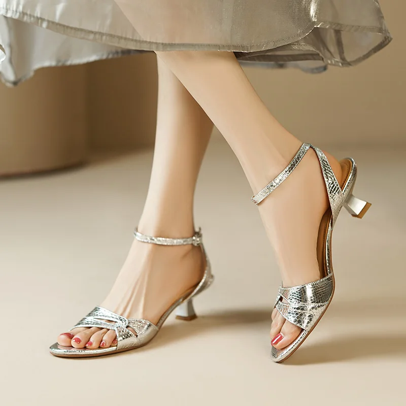 

Elegant Retro Style Women's Sandals Fashion Gold Silver Summer New Woman High Heels Shoes Real Leather Fashion Sandals 34-39