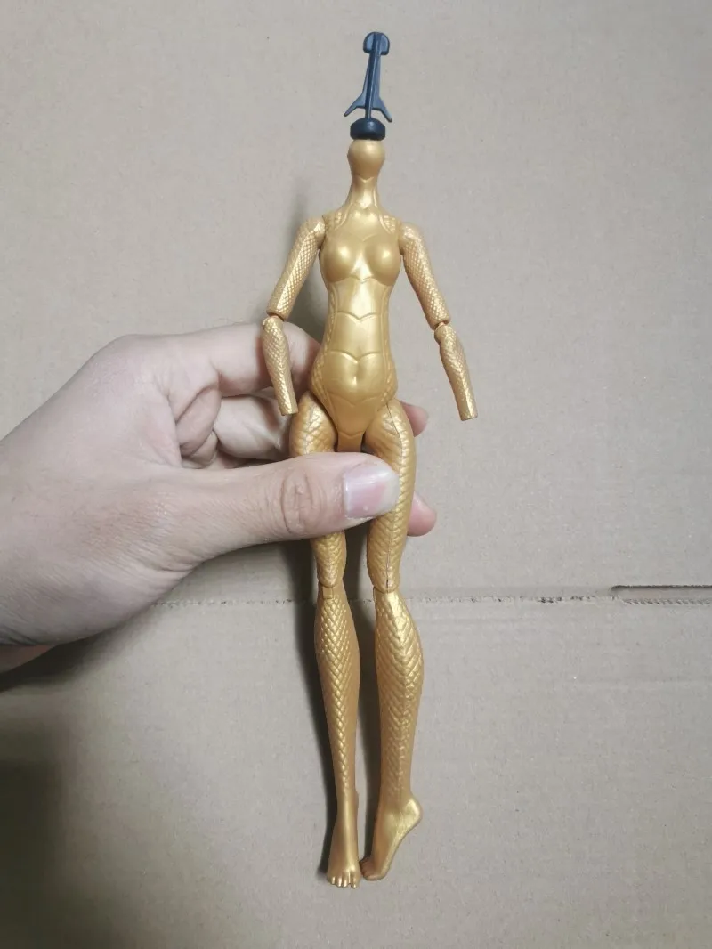 23cm little mini doll gift for girl Multi joint movable doll body monsters high school body dongcheng