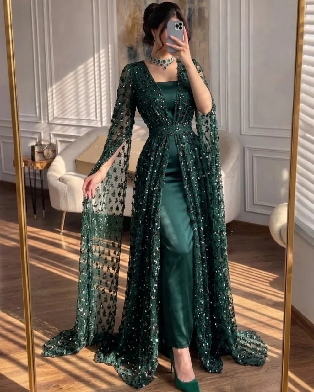 Maßgeschneiderte Funkelnde Damen Tüll-Abendkleider mit Perlen und Pailletten, Eleganter Quadratischer Ausschnitt, Halbe Ärmel, Bodenlange Ballkleider