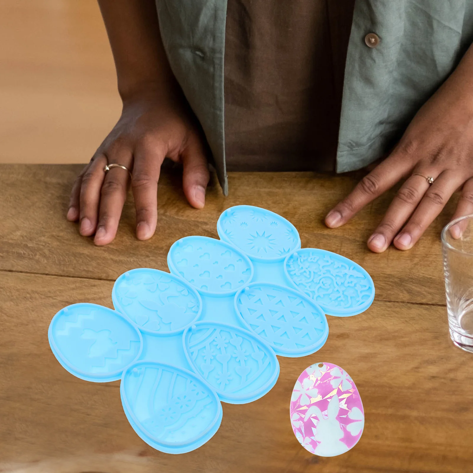 قالب بيضة عيد الفصح المجسم مفتاح معلق ديكور فريد من نوعه قلادة ساحرة DIY قوالب حلقة حرفية سيليكون أزرق قابل لإعادة الاستخدام #2