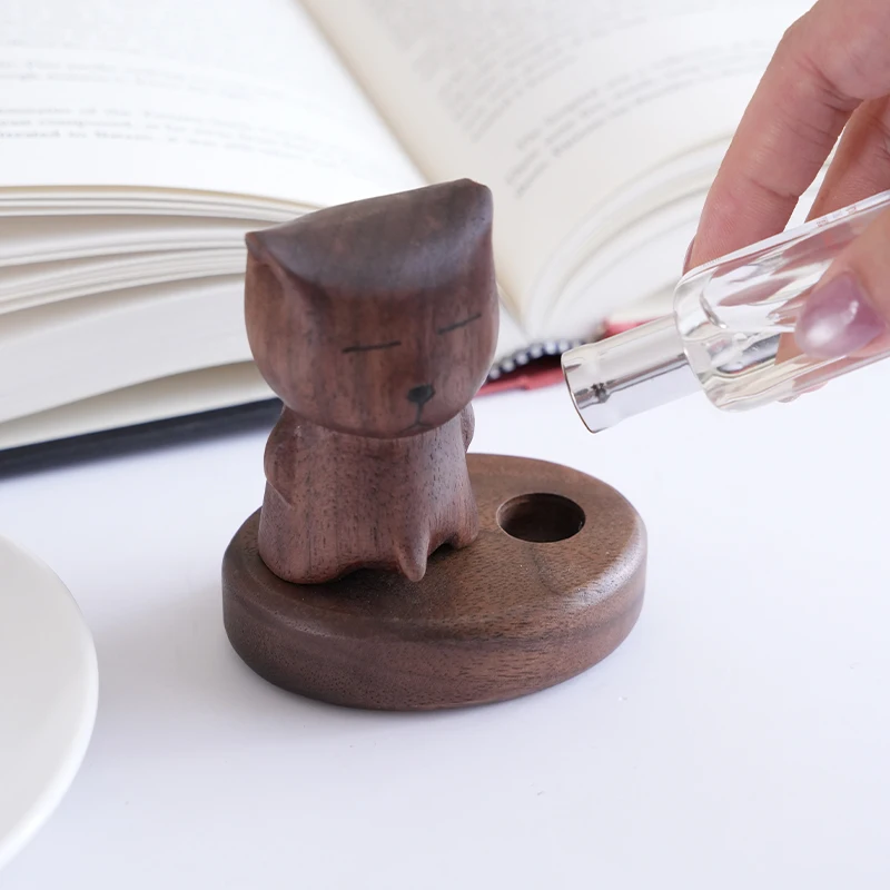 

Home Creative Solid Wood Little Fox Desktop Essential Oil Diffuser Wooden Aromatherapy Ornaments Cute Gift