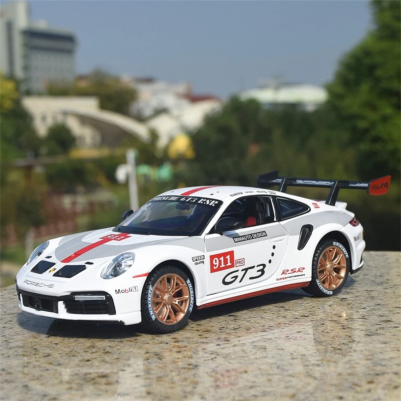 

1:24 Scale 911 GT3 RSR Alloy Diecast Toy Vehicles Metal Car Model Sound Light Pull Back Kids Toys Collection