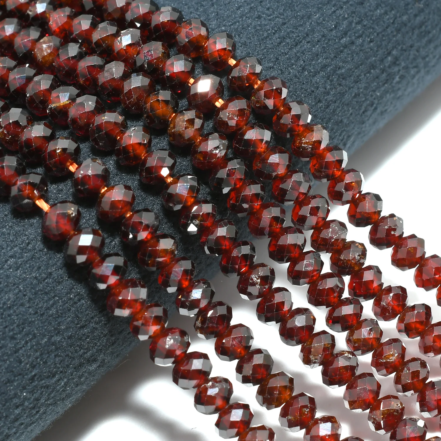 Natural Dark Malaya Garnet Faceted Rondelle Beads 4.3mm/4.6mm, Thickness About 3mm, With Defect