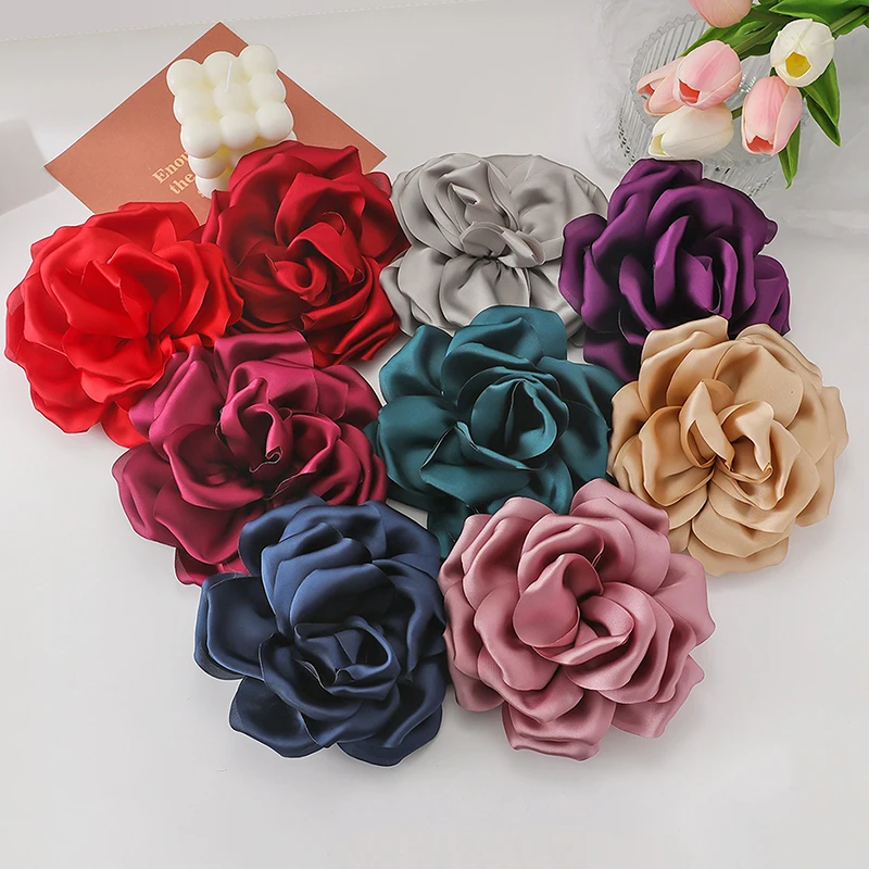 1Pc Luxury Handmade Fabric Simulated Flower Burnt Edge Design Brooch For Women Elegant Brooch Headwear Decoration Pins Corsage