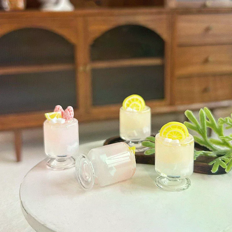 

1Pcs Doll Accessory 1:12 Dollhouse Lemonade Ice Drink Summer Ice Drink Mug Miniature Toys Model Decoration Gifts