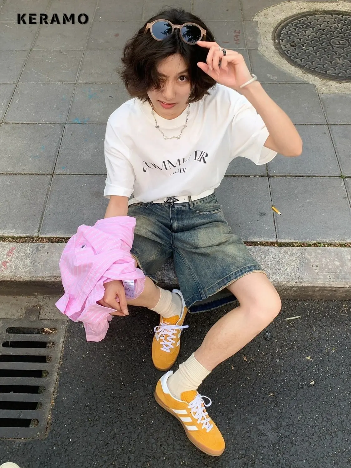 Retro เข่าความยาวกางเกงยีนส์กางเกงขาสั้น Grunge 2000s Street เอวสูงกางเกงยีนส์สีฟ้าผู้หญิง Vintage Casual Y2K Eclectic 2000s Emo กางเกงขาสั้น