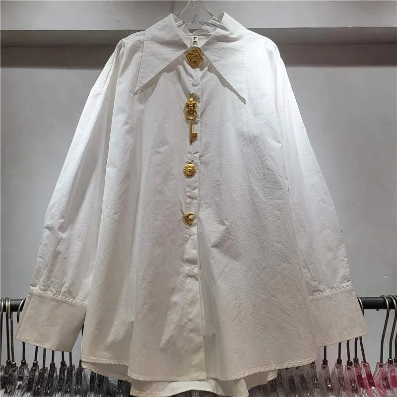 

SuperAen Korean Style Fashion Metal Single-breasted Mid-length Shirt for Women 2026 Spring New Design Simple Solid Color Shirts