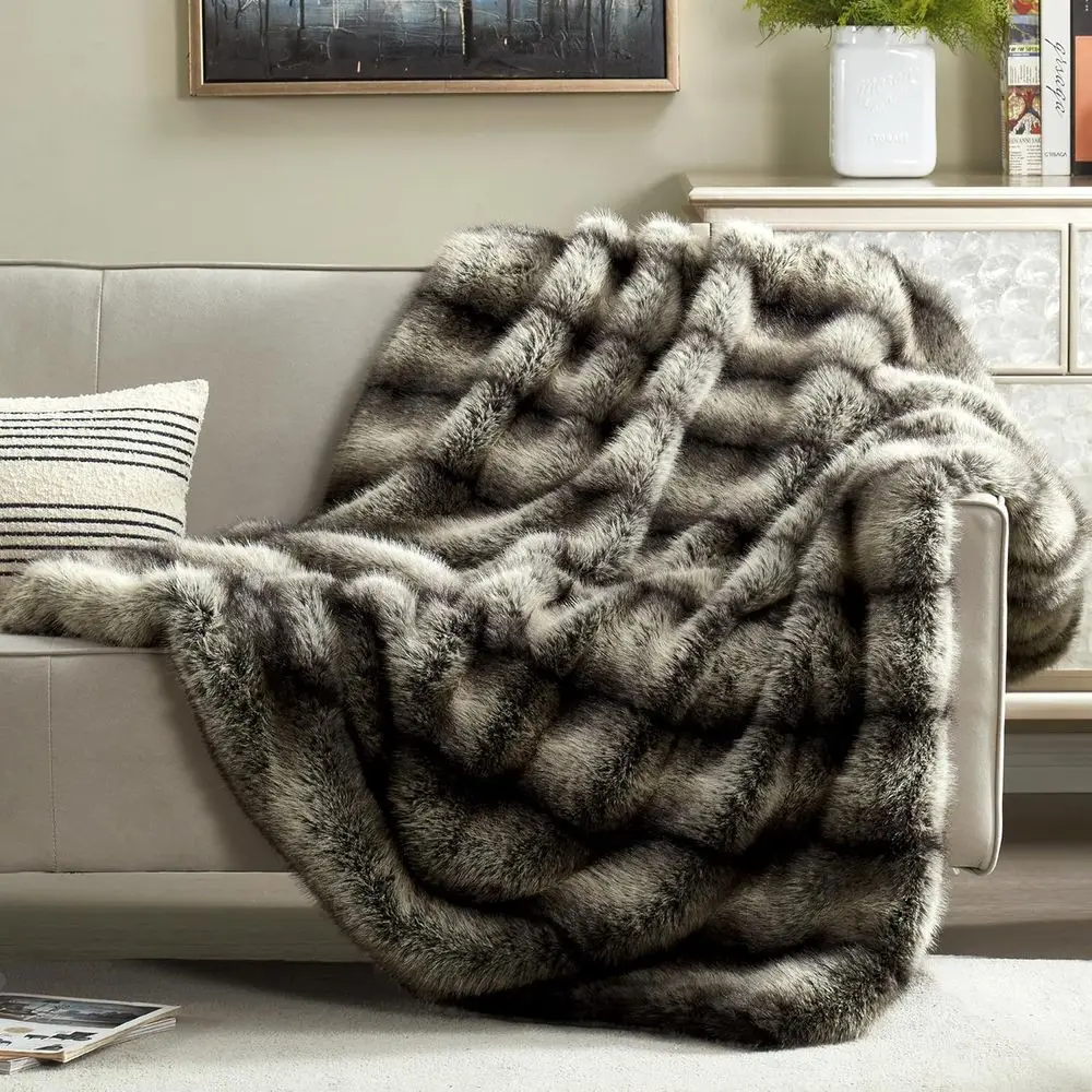 High-end Premium Fuzzy Faux Wolf Fur Throw Blanket 50