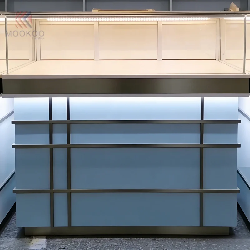 custom.Kiosk Jewelry Display Master Showcase