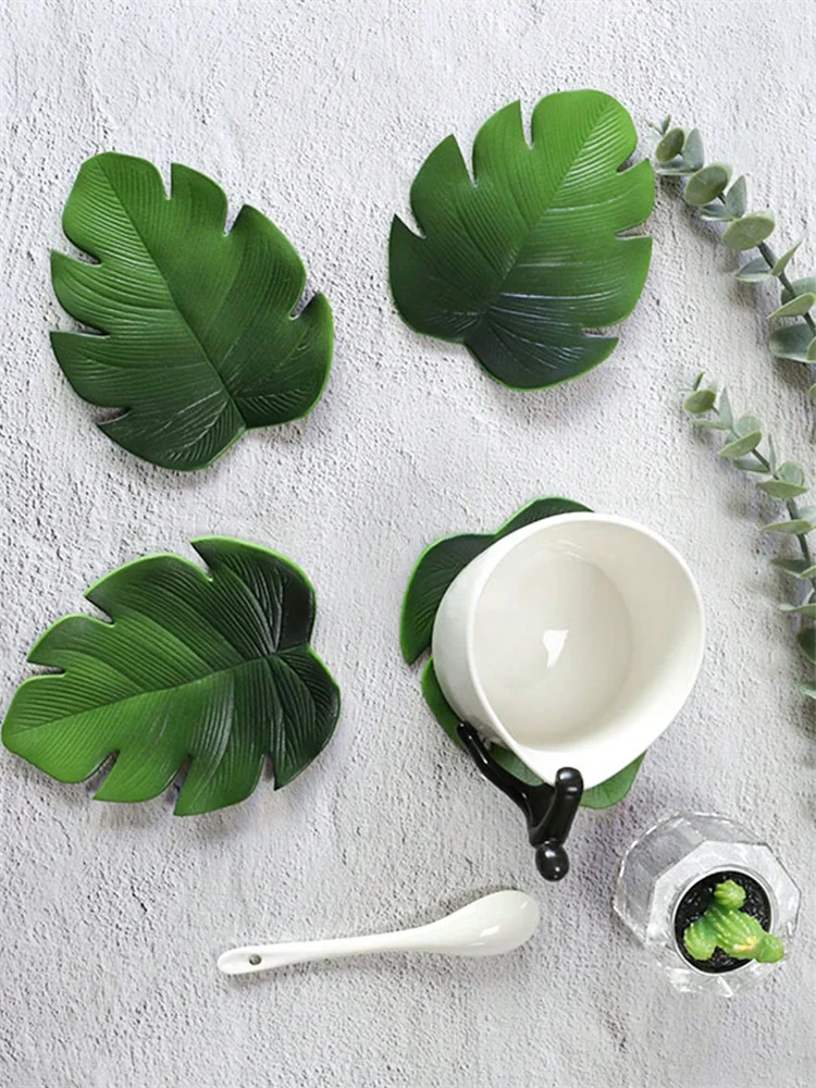 Monstera Leaf Coasters Tropical Green Plant EVA Cup Mats Washable Wipeable Anti-Slip Table Protector Holiday Wedding Party Decor