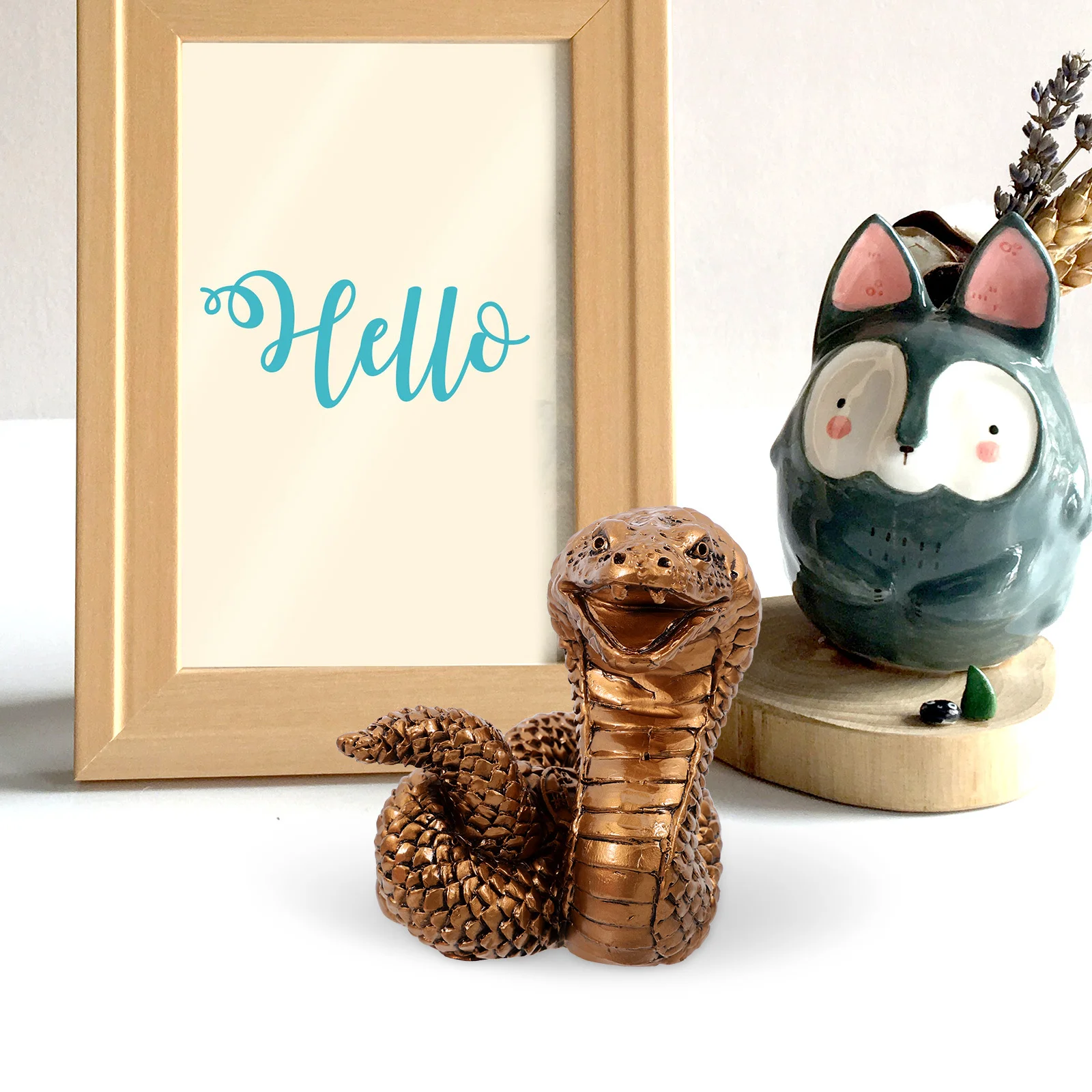 

Resin Snake Yuanbao Sculpture Realistic Small Lightweight Desktop Decoration Garden Ornament Chinese Zodiac Snake New Year Gift