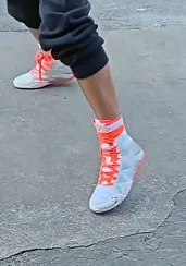 

2025 New non-wearing feet men's shoes comfortable breathable soft sole running shoes versatile casual sneakers