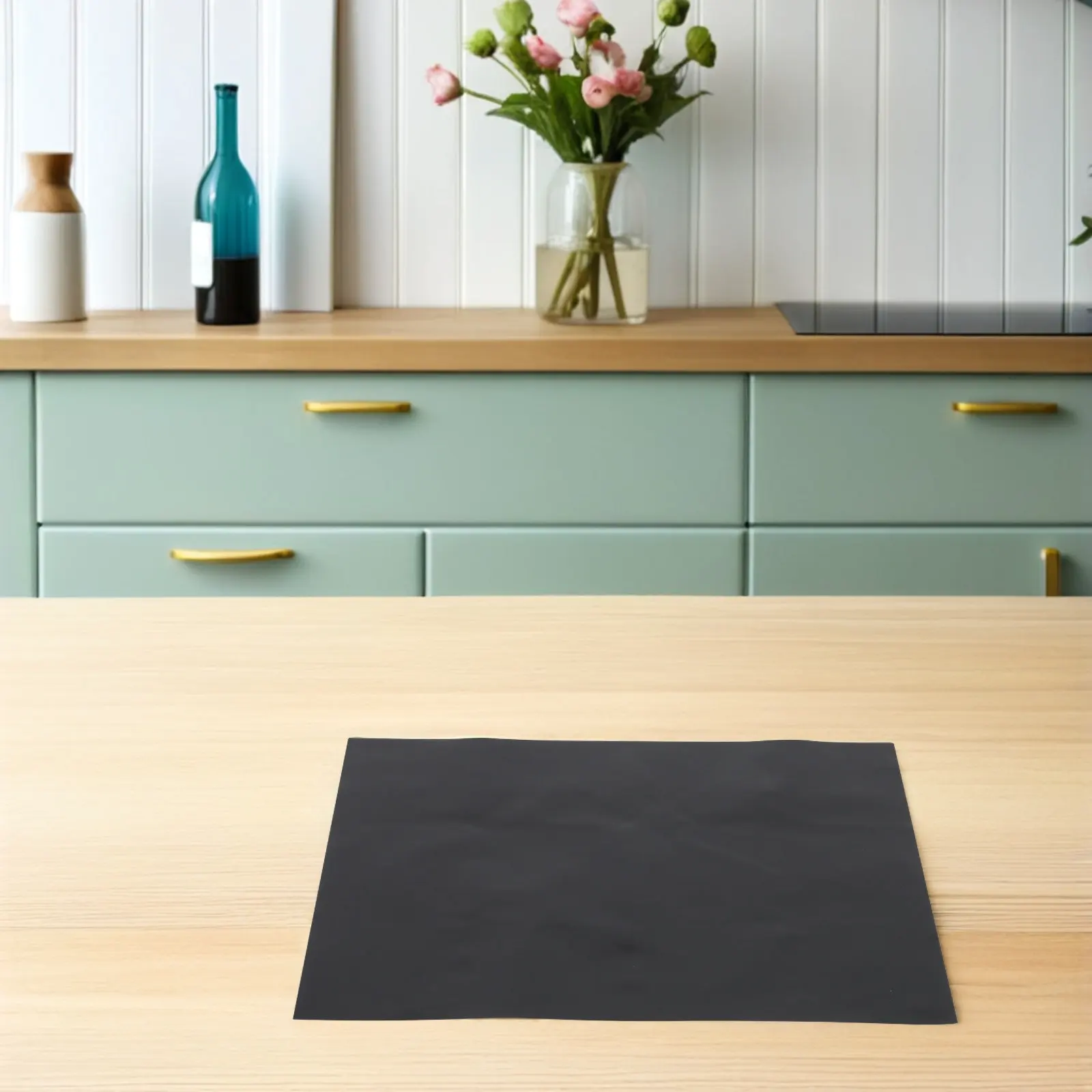 Fiberglass Induction Cooking Mat Heat Resistant Stove Protector Non Slip Surface Versatile Fit for Induction