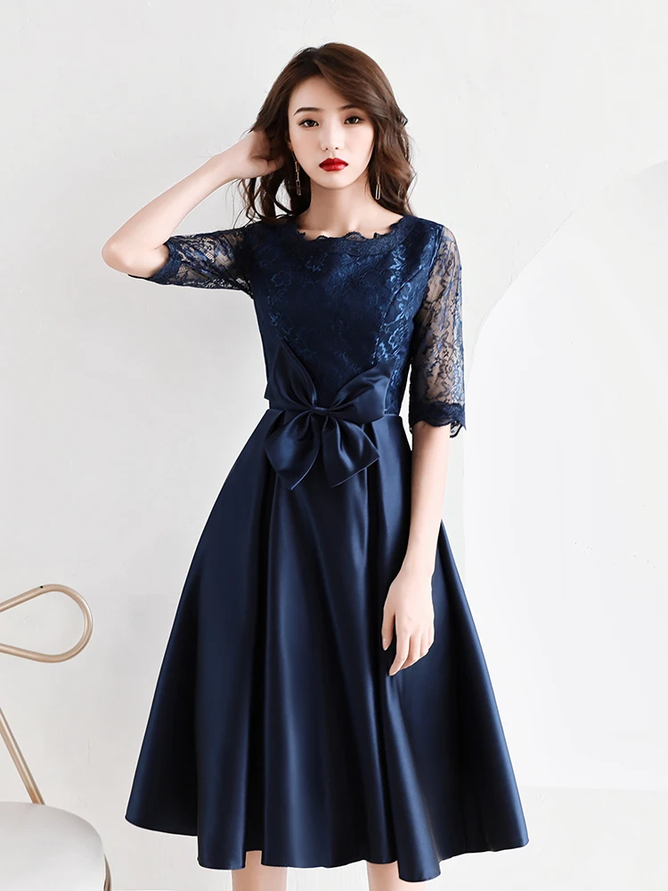 

Navy Blue Satin Mother Of The Bride Dresses Elegant Scoop Neck A-Line Tea-Length Women Wedding Party Gowns