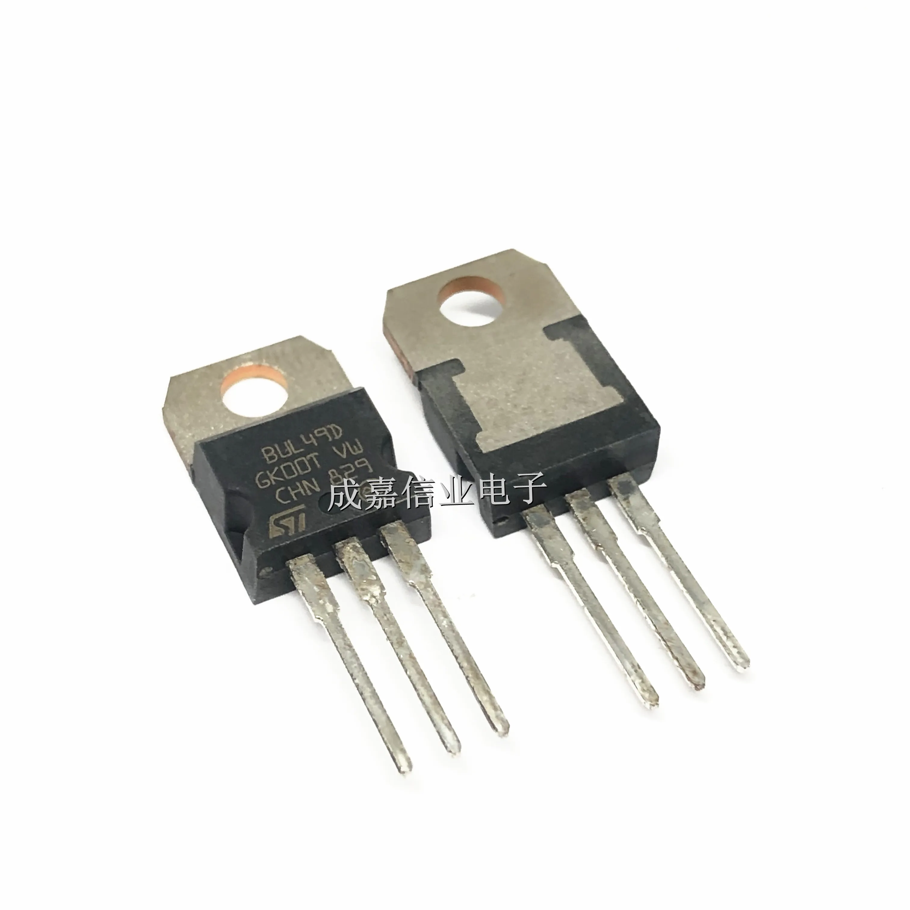 

5pcs/Lot BUL49D TO-220-3 NPN Bipolar Transistors - BJT 5A 450V Operating Temperature:-55C-+ 150 C