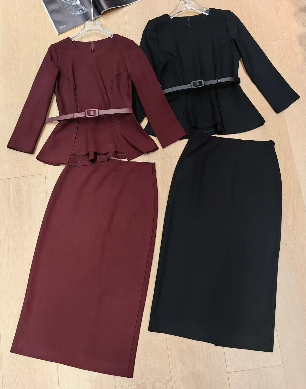 

Top Quality New Designer Fashion Clothes Set 2025 Autumn Winter Women Belt Deco Long Sleeve Tops Coat+Sexy Split Long Skirt Suit