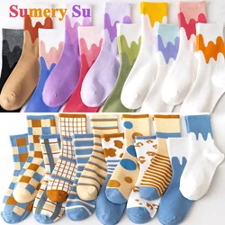 Meias longas coloridas para mulheres, algodão, casual, engraçado, criativo, desenho animado, preto, branco, tubo médio, presentes para menina, 5 pares, lote