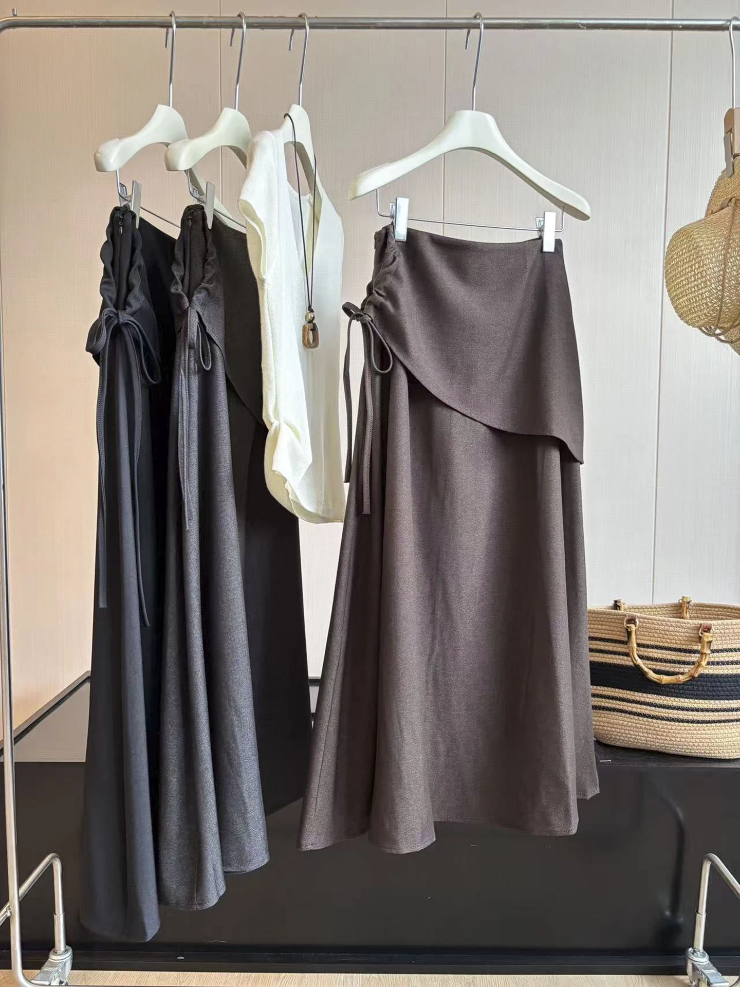 High Waist A-Line Midi Skirt Women's Fashion Versatile Slimming Elegant Polyester Fiber DIYI Korean Style Umbrella Skirt