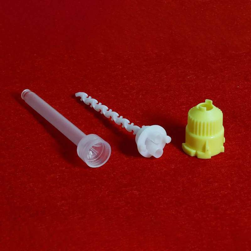 50/100PCS Dental Mixing Tips impression Silicone Rubber Gun Disposable Conveying Mixers Yellow 1:1 Dentistry Materials