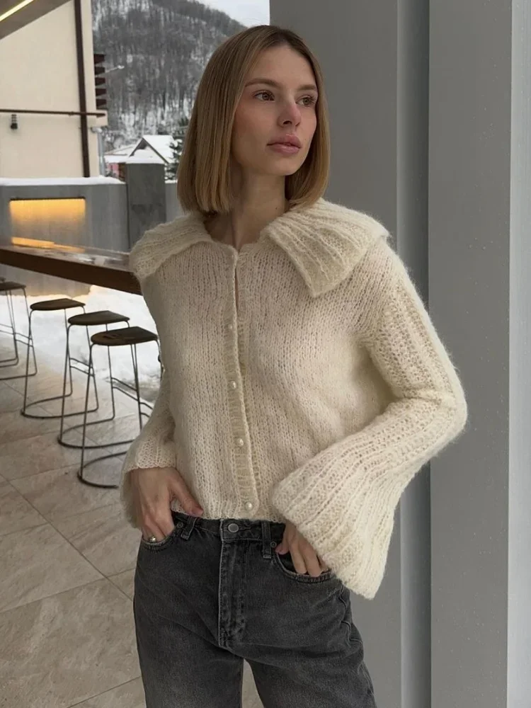 Fashion Long Flared Sleeve Lapel Women\'s Cardigan Single Breasted Solid Color Knitted Sweater New Warm Female Commute Streetwear