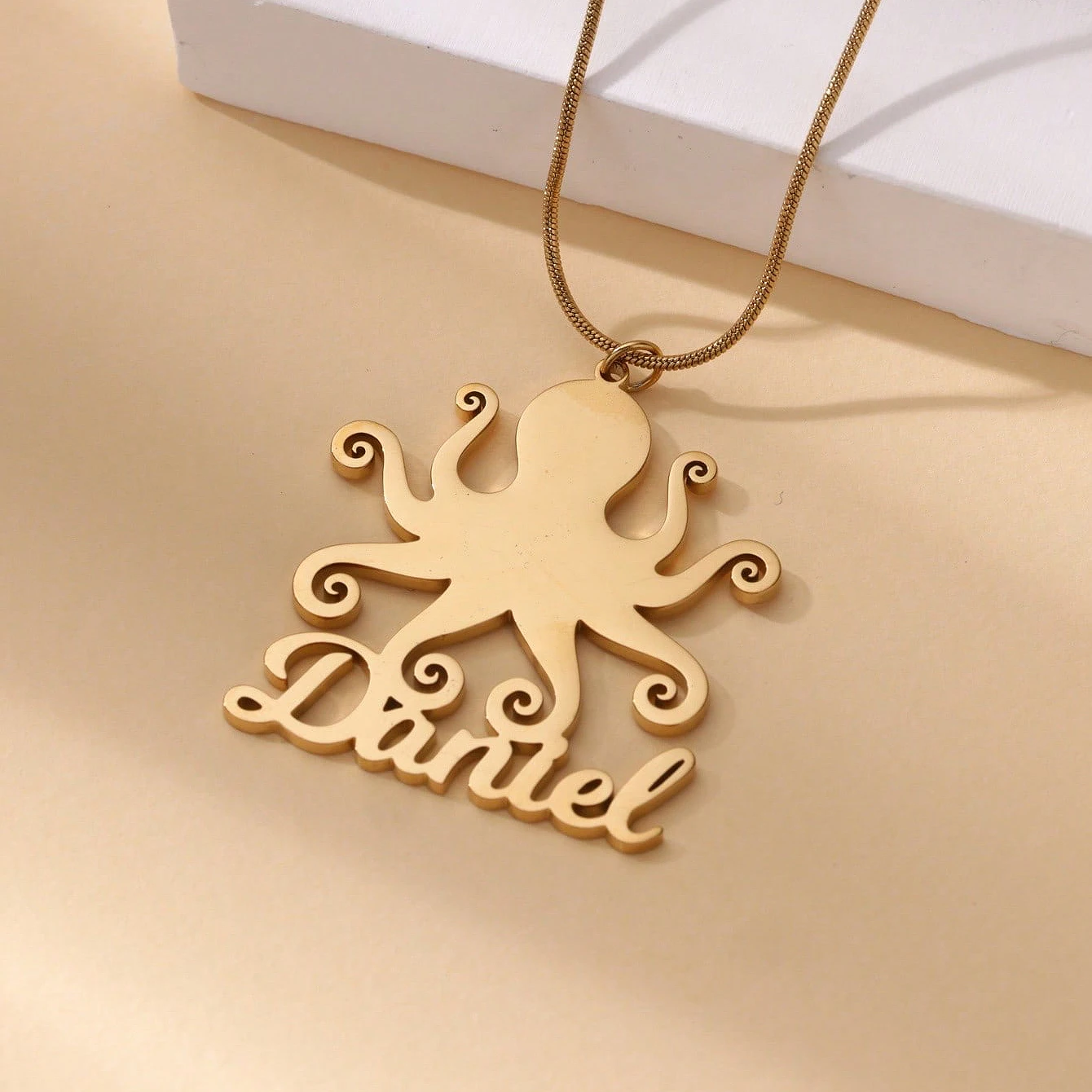 

Custom Octopus Name Necklaces For Women Stainless Steel Customized Pendant Necklace Female Personalized Neck Chain Jewelry Gift