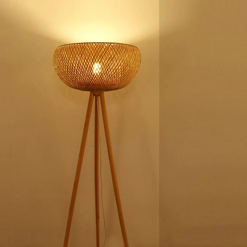 Japanese Bamboo Style Lampshade and Wooden Tripod Bamboo Floor Light Living Room Stand Light