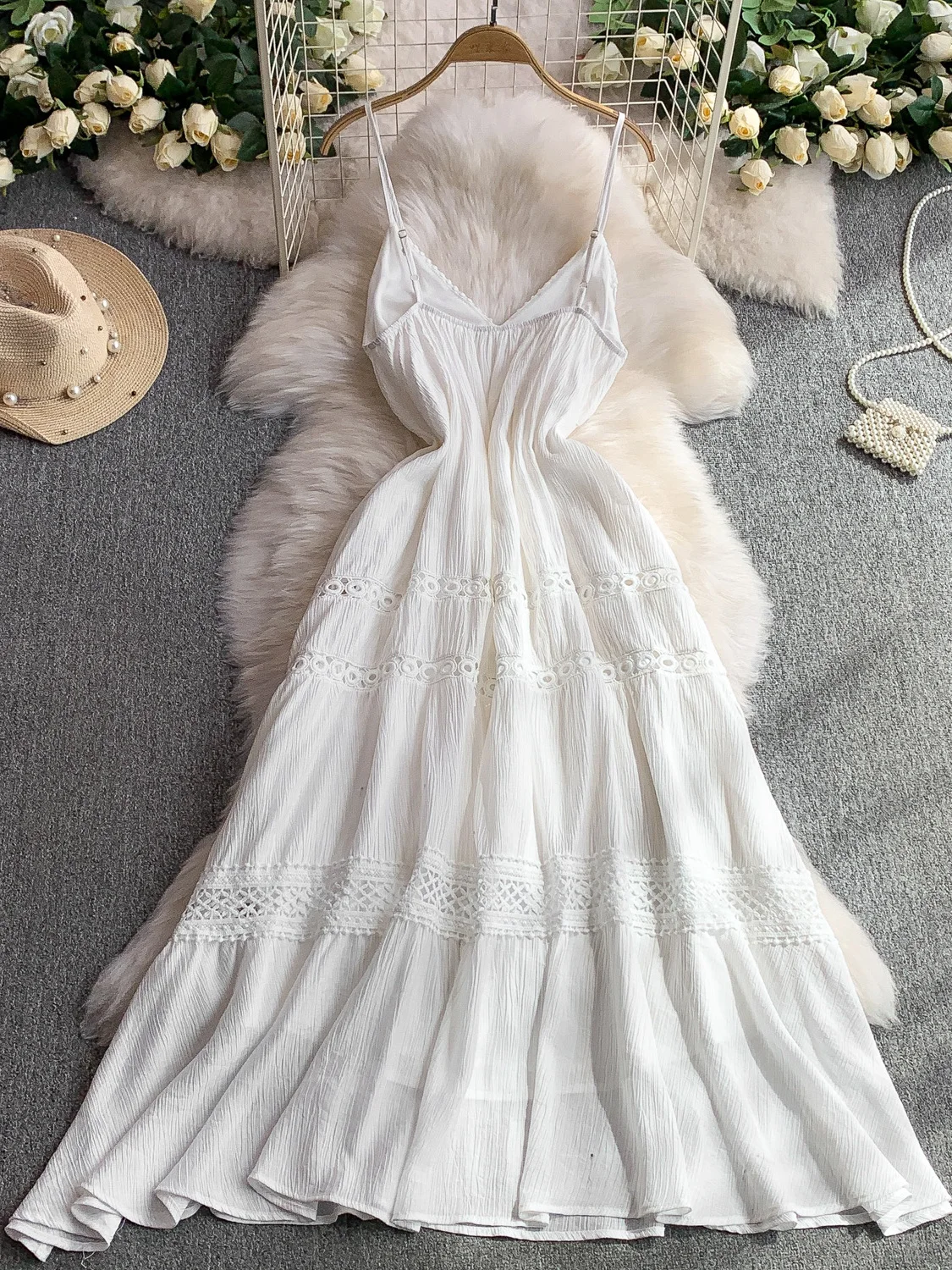 فستان نسائي طويل بتصميم بوهيمي مثير بظهر مكشوف وياقة على شكل V مع أشرطة، مزين بالدانتيل الأبيض، إصدار كوري مجوف على شكل حرف A #4