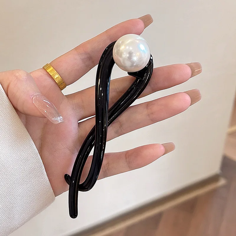 Neue Twist Haarspange Haarspangen Kunststoff Acryl Perle Imitation Perle Haarnadel Twisted Design Frauen Haarschmuck Hai Haar Klaue – Detail 7
