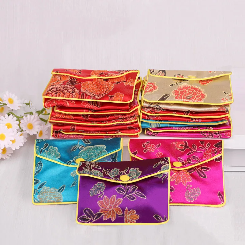 

Случайные 5 шт. новые китайские ретро красочные парчовые сумки с пионом, сумки для ювелирных изделий, культурные игрушки, бусины Будды, вышитые маленькие тканевые сумки