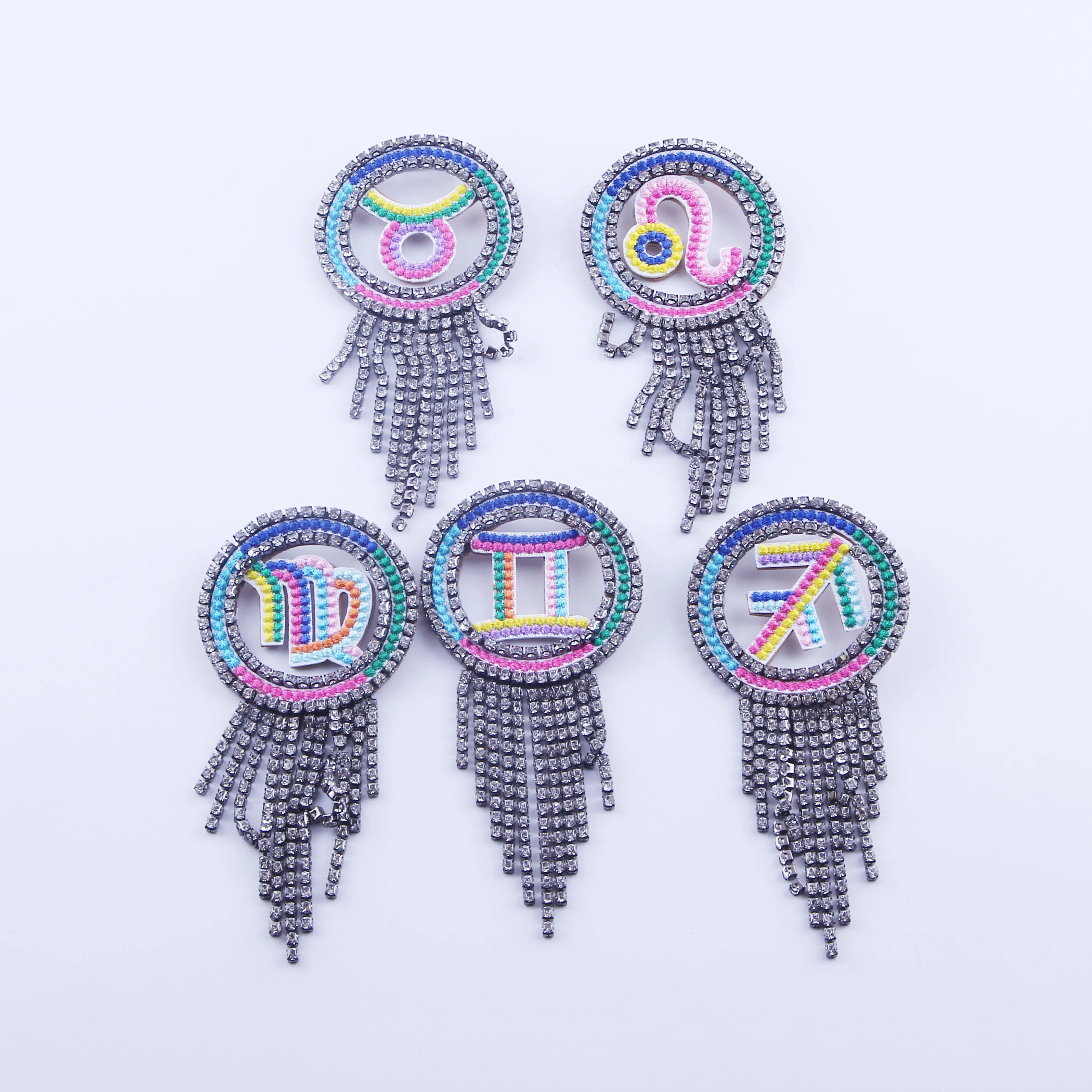 

New Rhinestone Letter Gem Crystal 12 Constellation Embroidery Handmade Women New Tassel Brooch 226