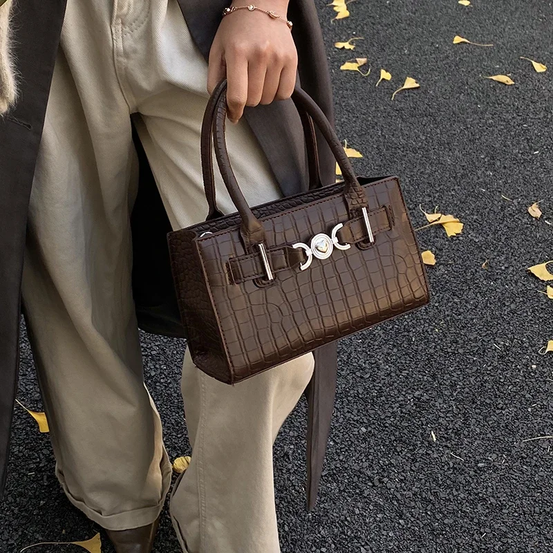 

Elegant Ladies Leather Shoulder Bag, Women Crossbody Messenger Handbags, Popular Classic Tote Bags By Luxury Brand