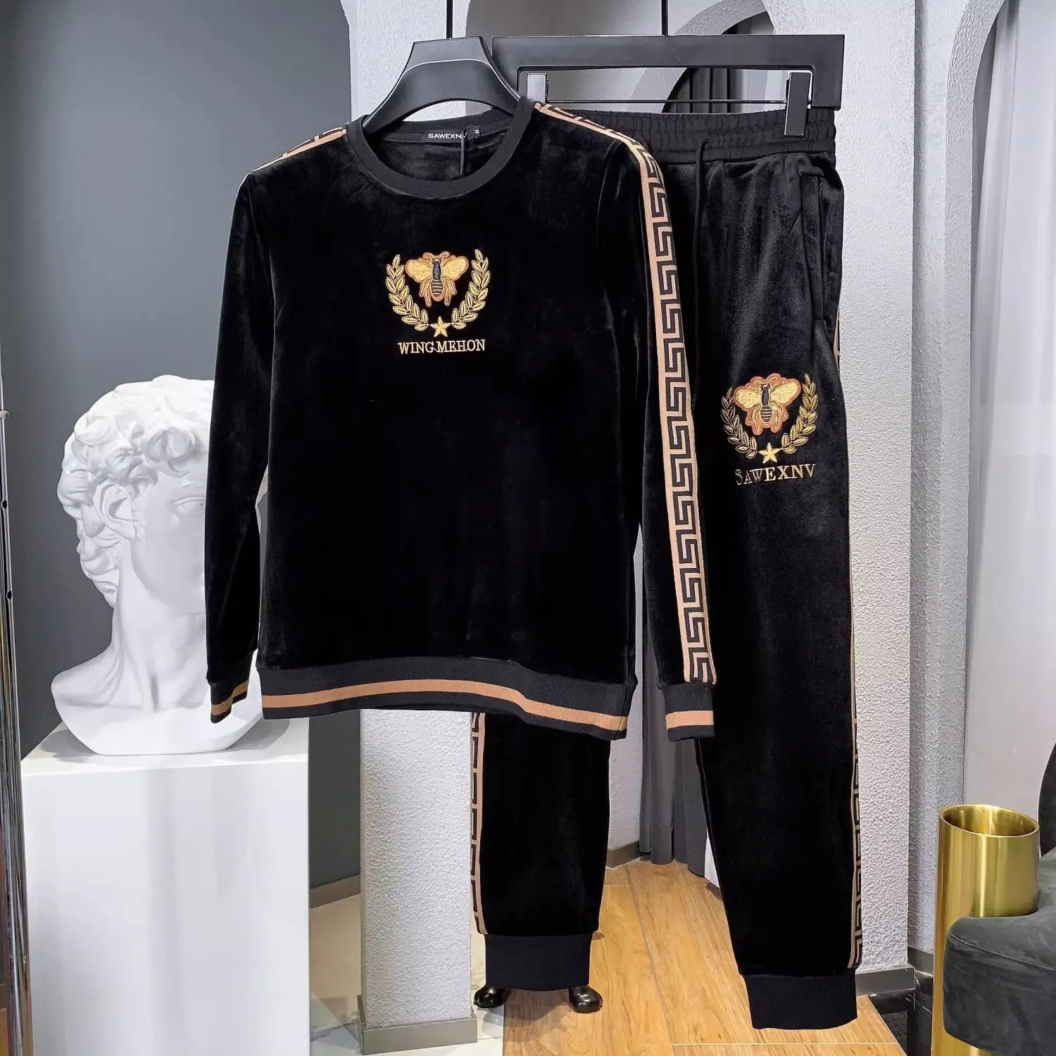 

Европейский и американский повседневный костюм, легкий роскошный модный свитер с вышивкой, леггинсы, комплект из двух предметов