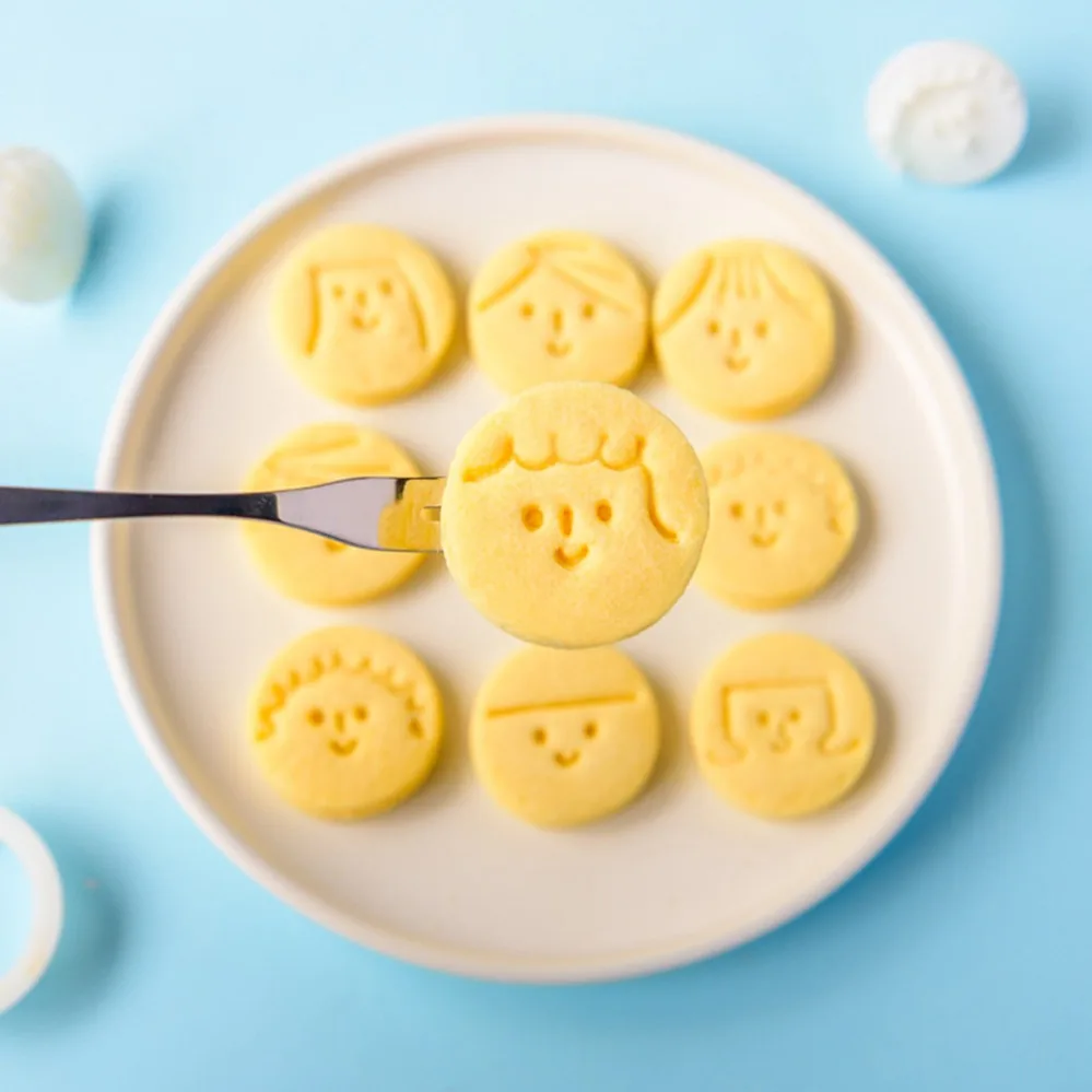 11Pcs/set Cute Smiling Face expression Cookie Mold Biscuit Cake Decorating Baking Tools