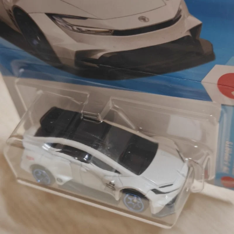 2026 Original Hot Wheels Vehicle Prius Custom Diecast Car Model Edition 1:64 With Luggage Rack Collectible Toy Vehicle  For Fans