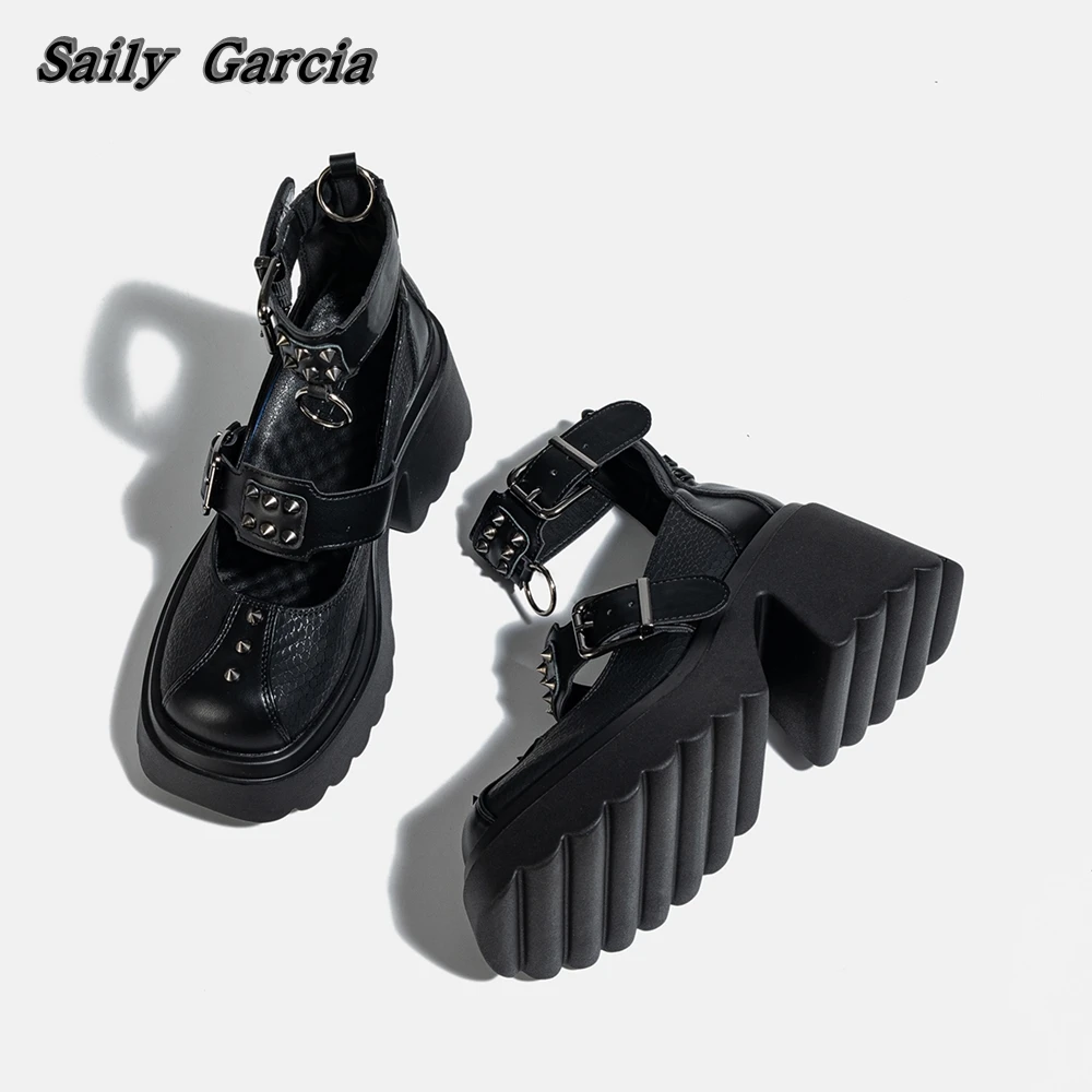 Gothic style Metal Bckle Strap Chunky Heel Sandals Summer INS Fashion Hollow Punk Shoes Round Toe Rivet Platform Casual Shoes