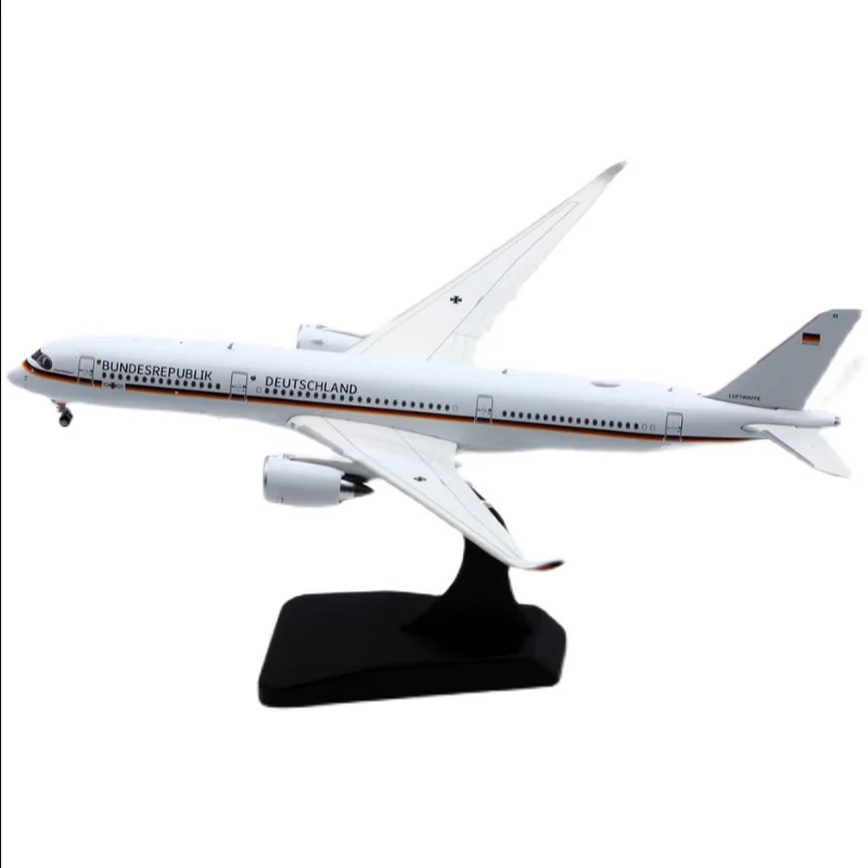 

Germany A350-900 Civil aviation Airliner Alloy & Plastic Model 1:400 Scale Diecast Toy Gift Collection Display