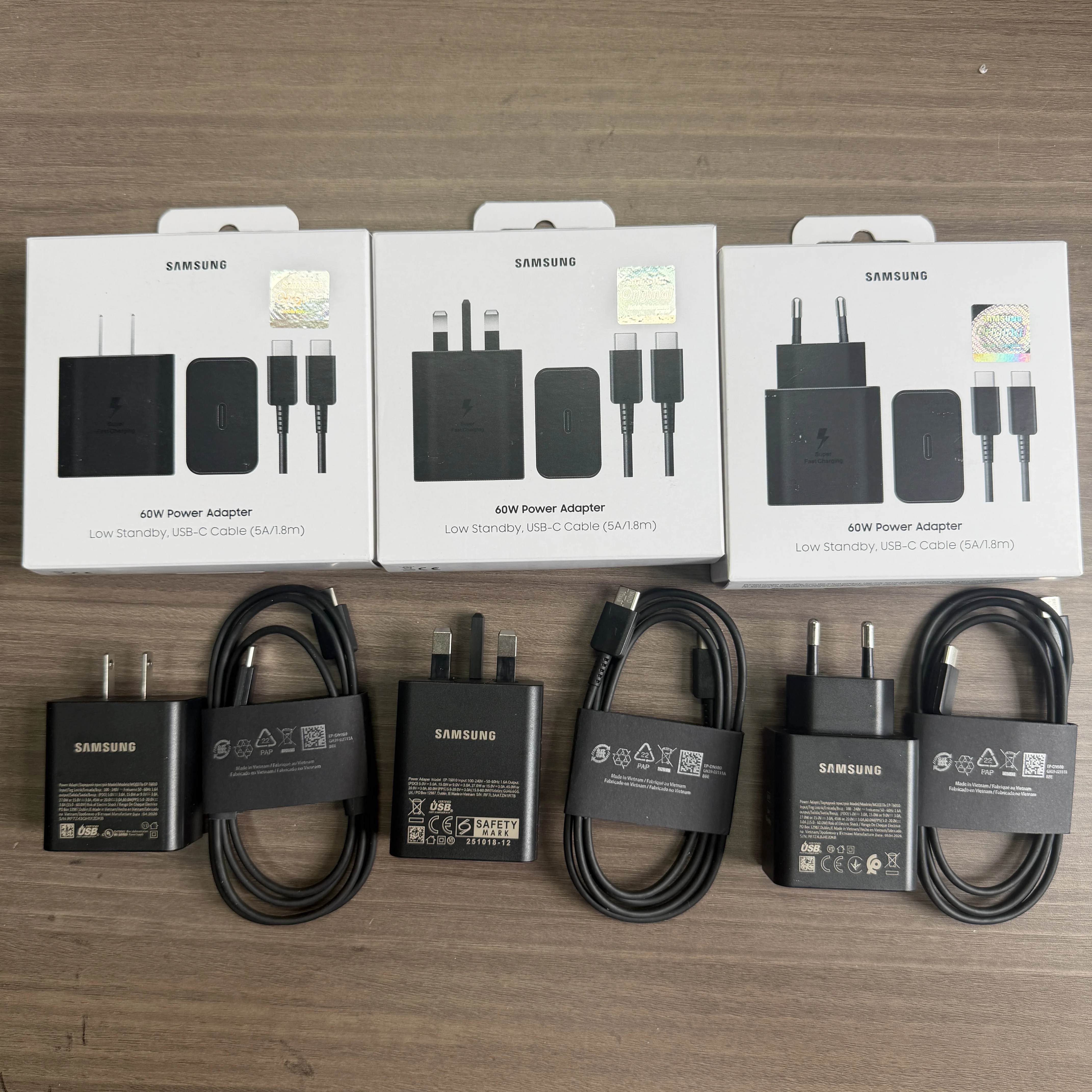 caricabatterie-originale-samsung-60w-pd-con-spina-eu-us-uk-per-s26-ultra-s25fe-s24-a56-a57-m55s-tab-s11-ultra-s10-fe-cavo-type-c-5a