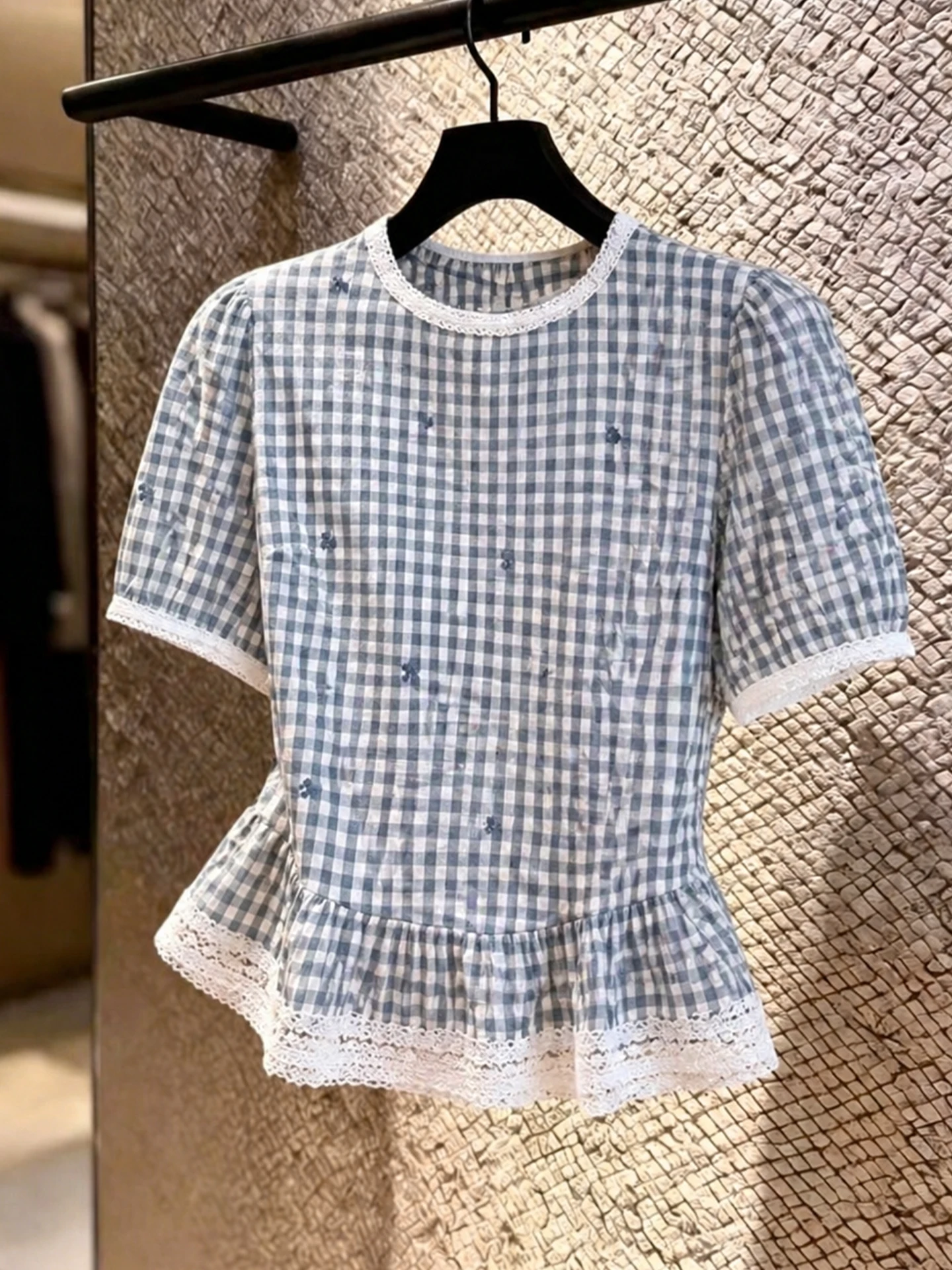 

Sweet Plaid Short Sleeve Shirt Lace Splice round Neck Commute Style Korean Version Straight Cut Summer Top for Younger Look