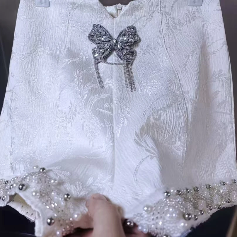 

Новинка в роскошном дизайне, женские шорты с 3D бриллиантами и бабочками, лето 2021, популярная короткая корейская популярная одежда с вышивкой и блестками