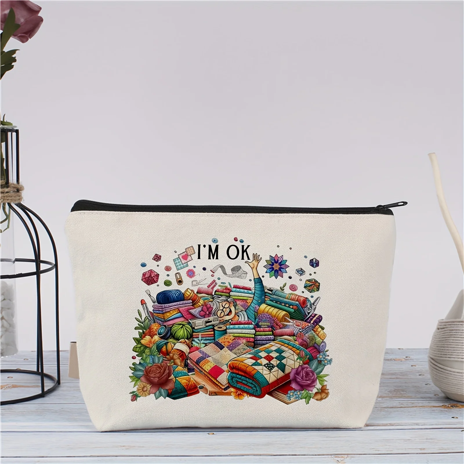 Un interesante bolso de maquillaje con patrón de costura: lindo bolso multifuncional con cremallera para mujer, bolsa de almacenamiento de joyas