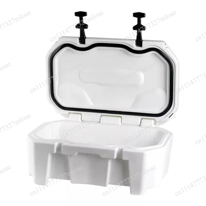 Motorboat incubator 20L liter capacity, bottom LinQ interface, quick installation and quick dismantling, fishing box
